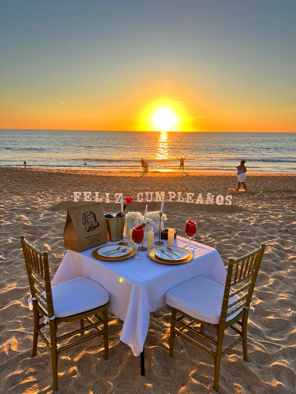 ️ Disfruta de una cena romántica en nuestro restaurante en Mazatlán con vistas panorámicas
