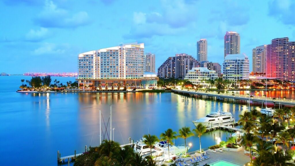 ¿Cuál es la mejor temporada para planear una propuesta de matrimonio en Miami?