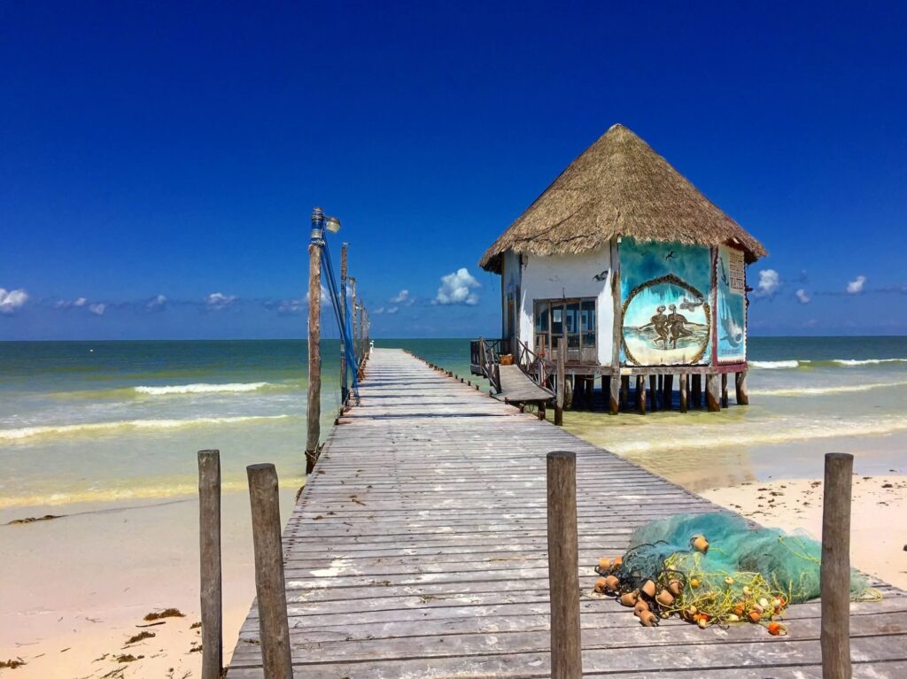 Dónde se encuentra la isla de Holbox