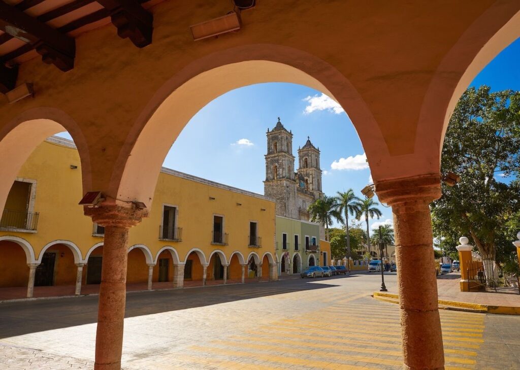 ¿Cuántas horas de vuelo de España a Cancún? ¿Cuántas horas de vuelo de España a Cancún?