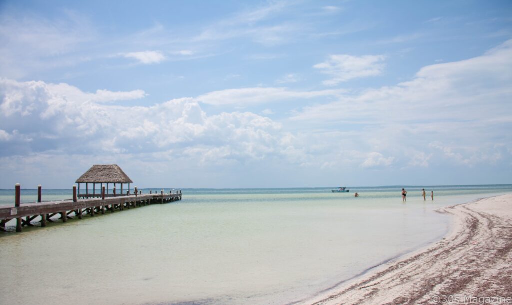 Cuánto tiempo es de la Riviera Maya a Holbox