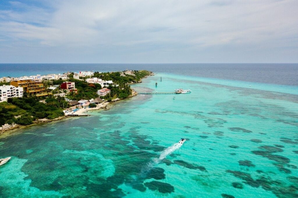 ¿Qué es mejor ir a Cozumel o Isla Mujeres?