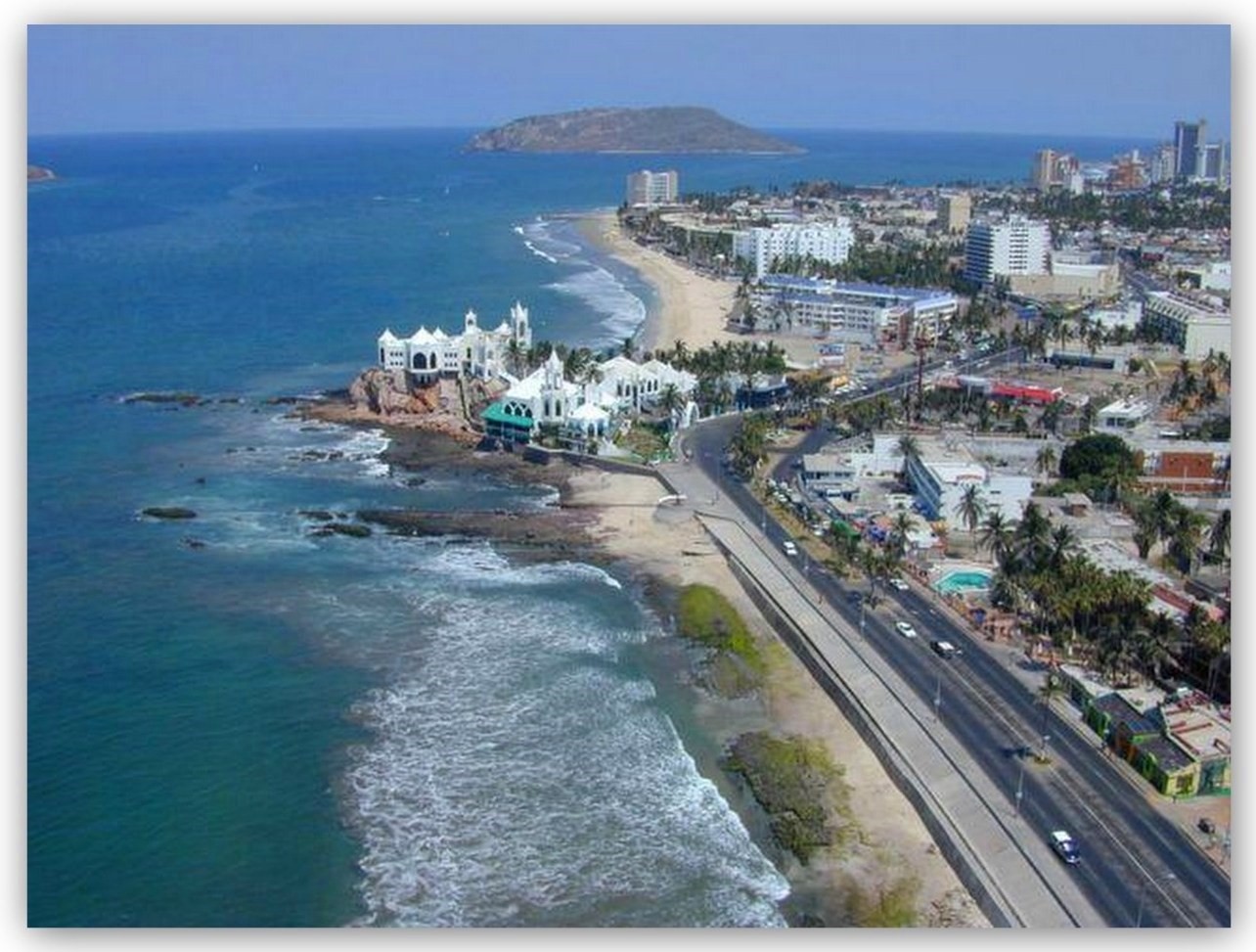 ¿Qué famosos están en Mazatlán?