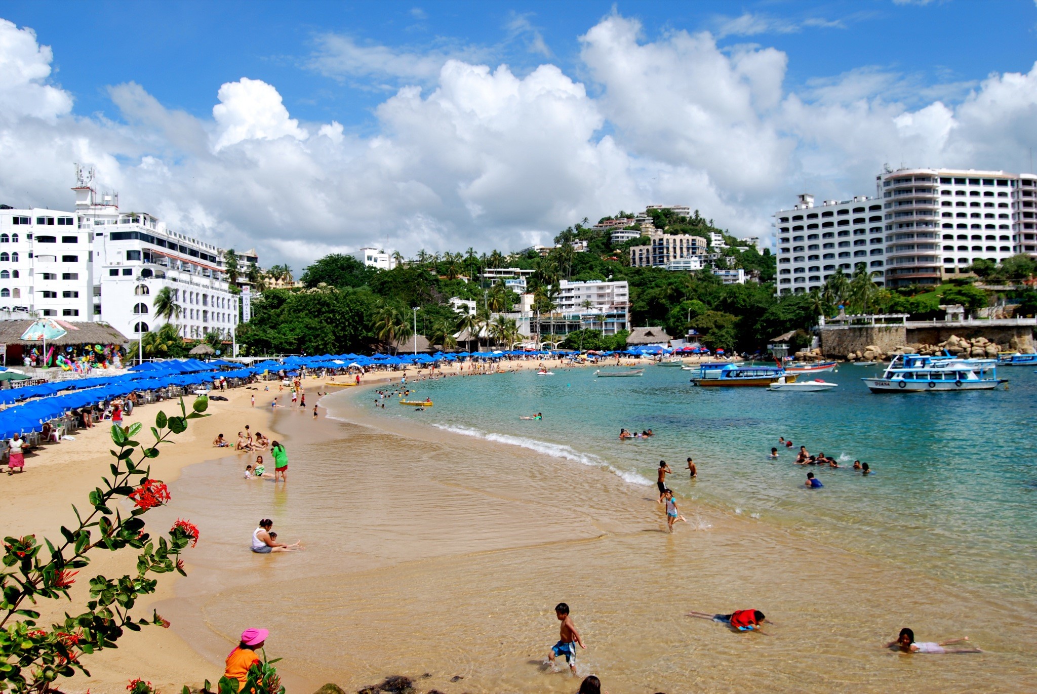 Cómo Editar Tus Fotos de Acapulco para Reflejar su Belleza Única