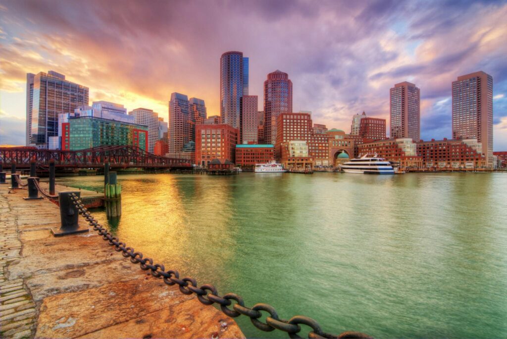 ¿Cuáles son los estilos de anillos de compromiso más recomendados para una propuesta en Boston? ¿Cuáles son los estilos de anillos de compromiso más recomendados para una propuesta en Boston?