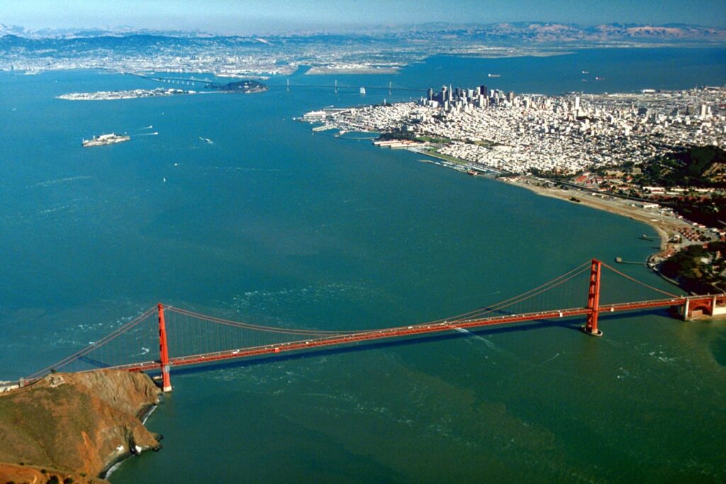 ¿Cómo se pueden incorporar las tradiciones y la cultura locales de San Francisco en una propuesta de matrimonio? ¿Cómo se pueden incorporar las tradiciones y la cultura locales de San Francisco en una propuesta de matrimonio?