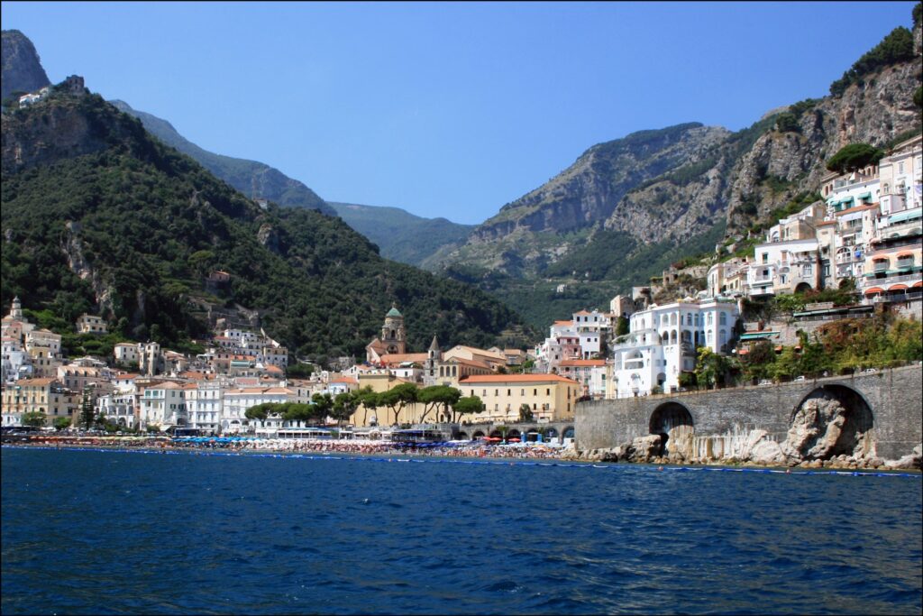 ¿Cuántos días se recomienda ir a Amalfi?