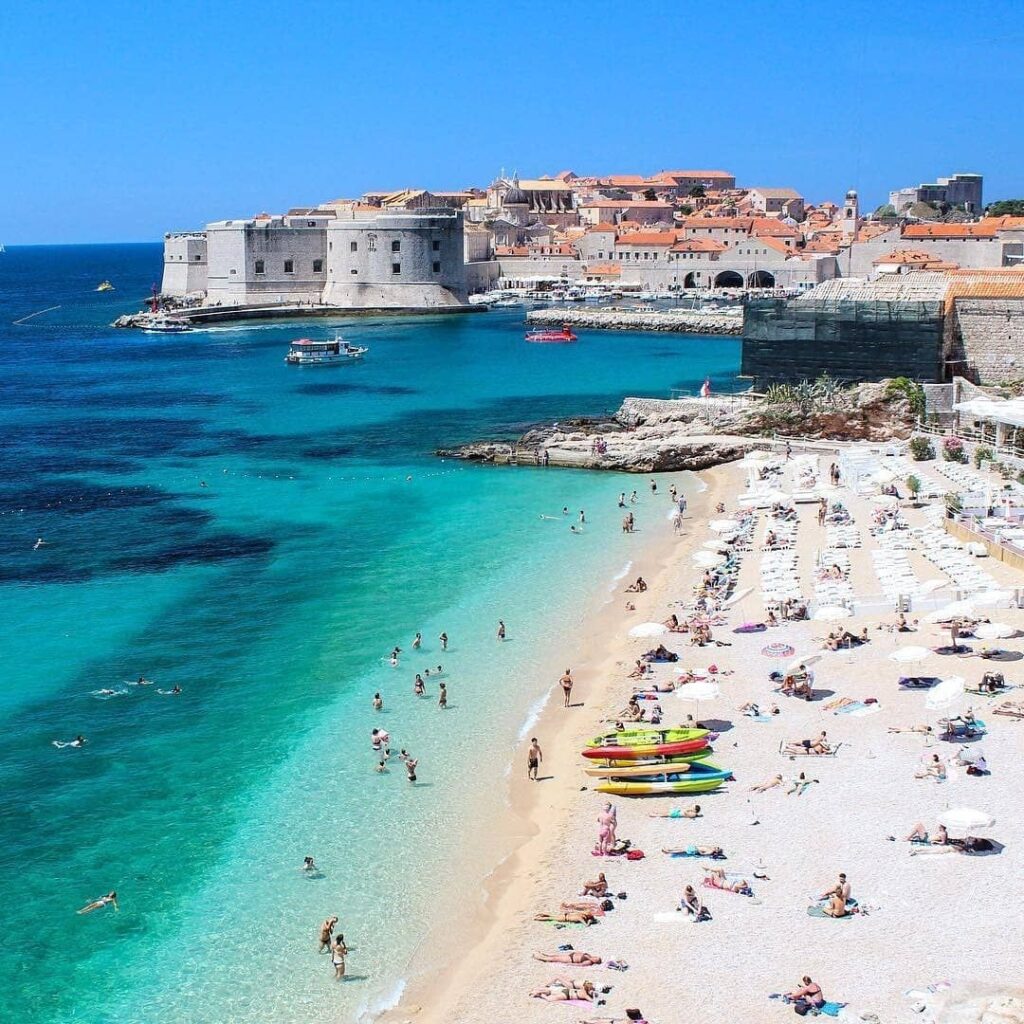 ¿Cómo realizar una propuesta de matrimonio significativa en Dubrovnik sin usar un anillo? ¿Cómo realizar una propuesta de matrimonio significativa en Dubrovnik sin usar un anillo?