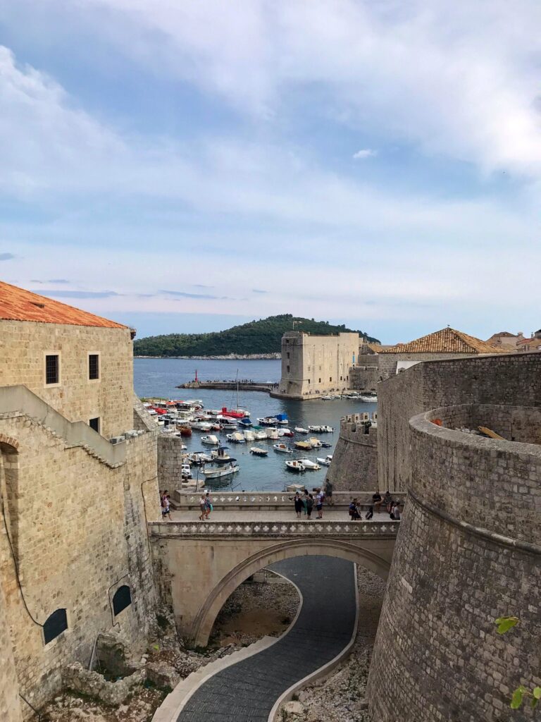 ¿Qué hacer en Dubrovnik por la noche?