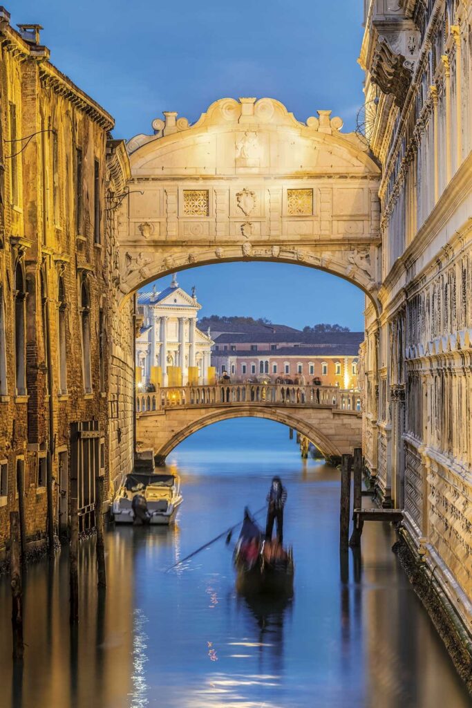 En caso de mal tiempo, ¿cuáles son los mejores planes B para una propuesta de matrimonio en Venecia?