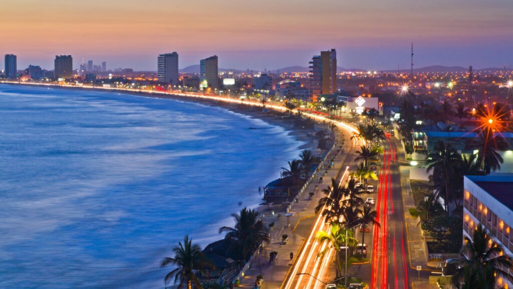 ¿Quién vive en Mazatlán?