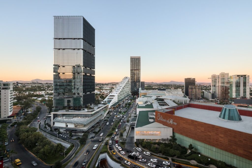 Hoteles todo incluido en Guadalajara para parejas: Ventajas y desventajas Hoteles todo incluido en Guadalajara para parejas: Ventajas y desventajas