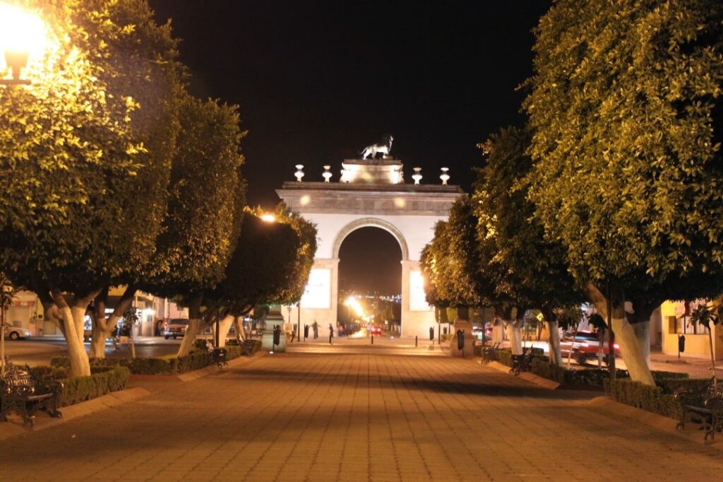 Hoteles todo incluido en León para parejas: Ventajas y desventajas Hoteles todo incluido en León para parejas: Ventajas y desventajas