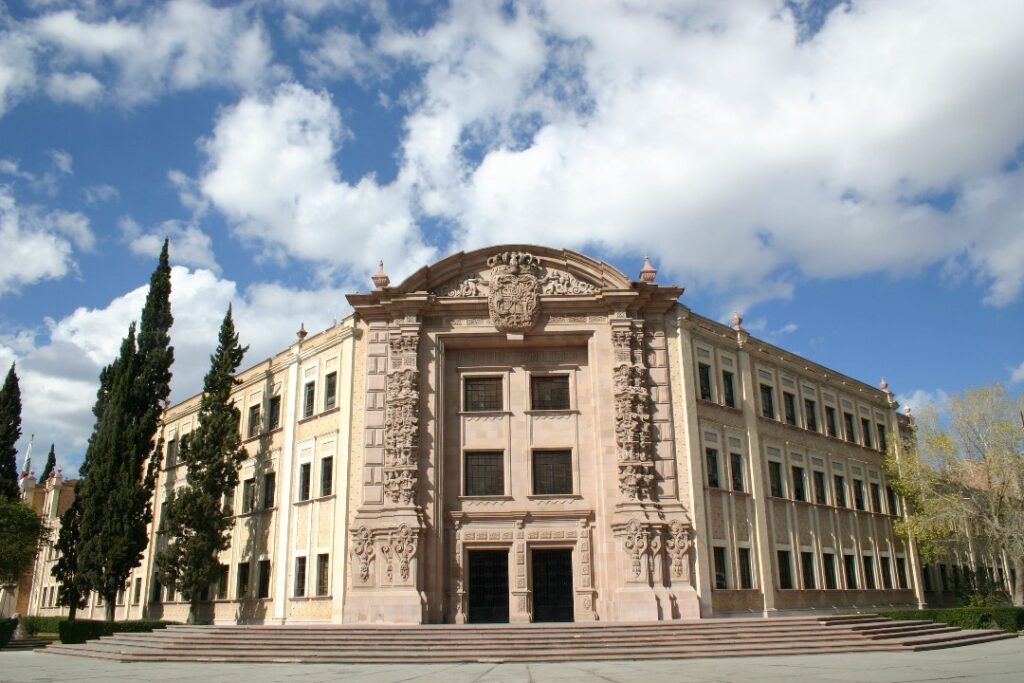 Lugares para disfrutar de la vida nocturna en Saltillo con tu pareja